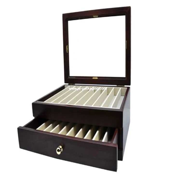 লাল ব্রাউন পেন সংগ্রহ বক্স